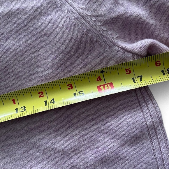 SAKS FIFTH AVENUE Cashmere Lavender Crew Neck Soft Detail Trim Sweater - Picture 9 of 9